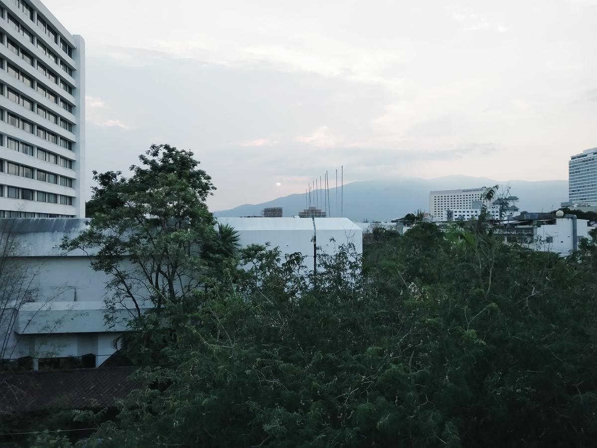Warm Casa Chiangmai Vandrerhjem Chiang Mai Eksteriør bilde