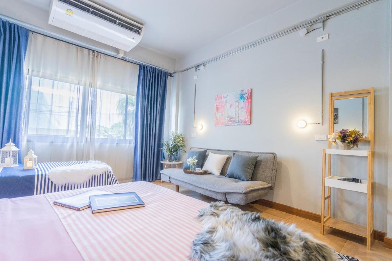 Warm Casa Chiangmai Vandrerhjem Chiang Mai Eksteriør bilde