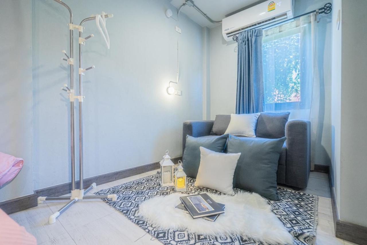 Warm Casa Chiangmai Vandrerhjem Chiang Mai Eksteriør bilde
